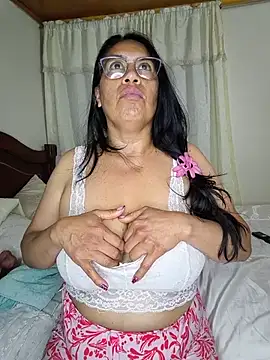 Emilif_ - show feets 👣