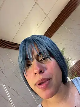 Eva_Feller69 - azotar tetas