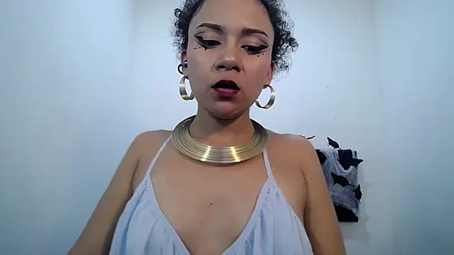 Little18Doll - 🎃take off my panties and doggy style