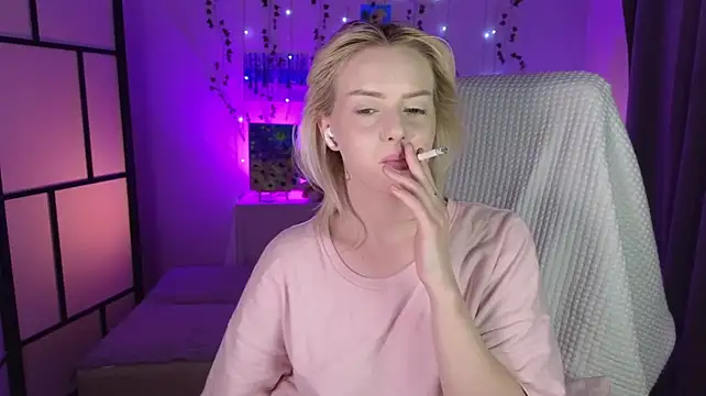 Mimi_boobo - eye contact handjob