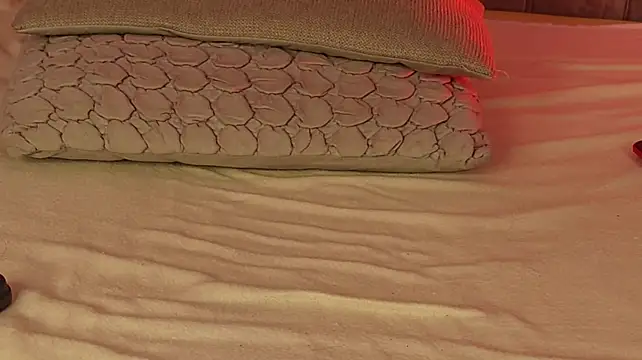 DaissyVee - tease my asshole 😈😈😈
