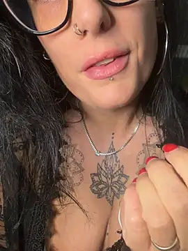 Ivy-Belle-Unfiltered - Good fucking morning 😈