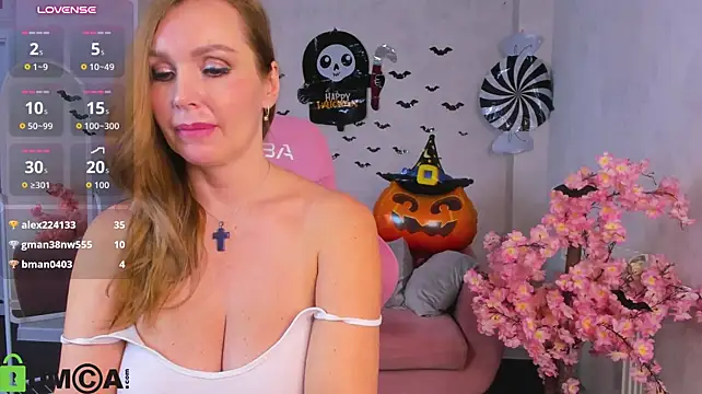 Marie_Hayes - play with nipples