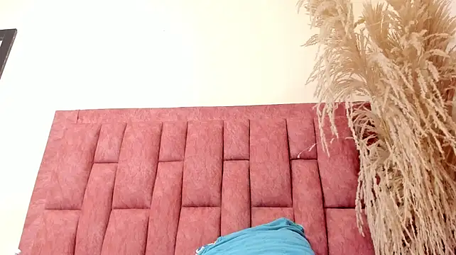 Katha_katha - suck dildo