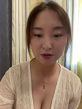 Lianer_520 - 感谢哥哥们对莲儿的支持