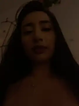 IvonneOwen - DEEP fingering until wet