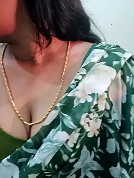 Ramya_369 - Pussy oil massage and boobs oils massage