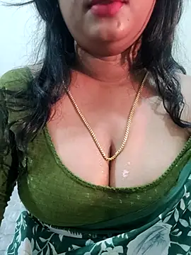 Ramya_369 - Pussy oil massage and boobs oils massage