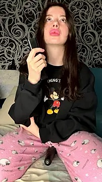 Kimi_Ass - Ride XXL red plug in ass