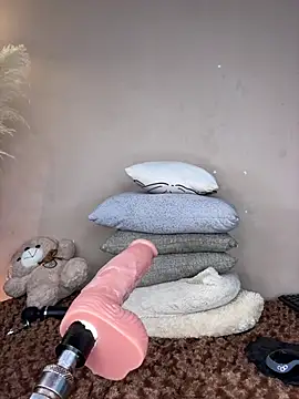 Antonelaswete02 - 🔥Plug Ass+Machine Pussy+Control 1 min🔥