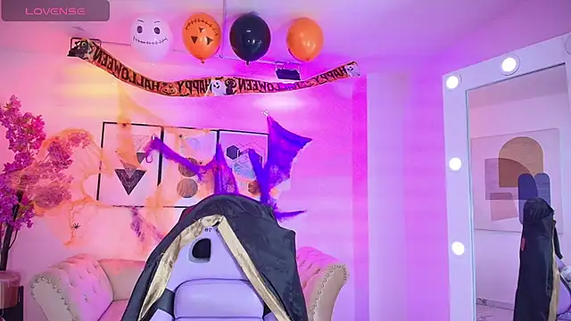 Tamara_slimx - spanking my ass *10*