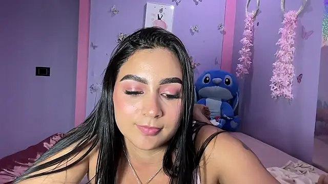 Ashlyrouxx's Live XXX Chat