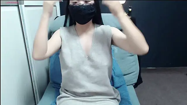 Jinjin03301 - 小粉控制10