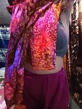 Maya-120 - Boobs show