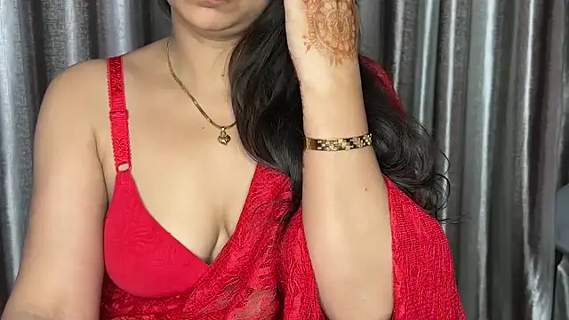 Radhika_4_you