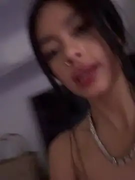 Kitty_Bliss - fingers me + lush 😈