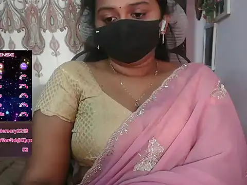Pavani-Darling - ice on boobs in 5 mins