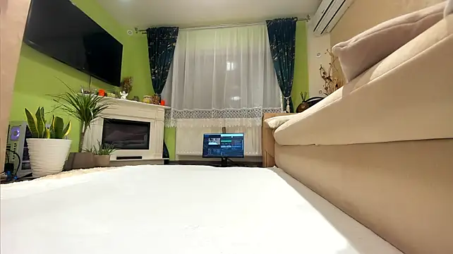 Jaylynxxxx74 - lets fun toghether naked