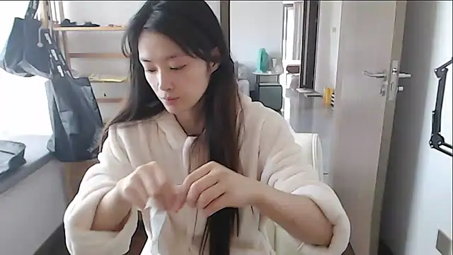 Mimi-cnbaby - ❤想换一个高清直播相机~~~⭐目标达成穿比基尼