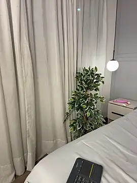 Miiaa_Rosee - 20's birthday twek naked