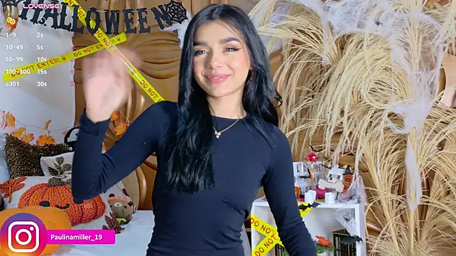 Paulinamillerr - Fuckmachine and big squirt