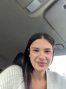 MiraReach - 3 fingers in pussy + squirt 💦