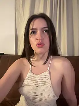 Little__Danni1 - rub pussy