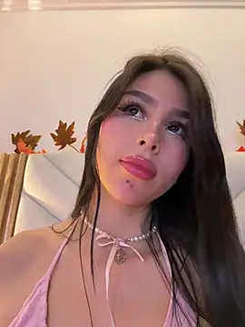 Helena_Whaite - SPANK ASS X 10 + CAMELTOE