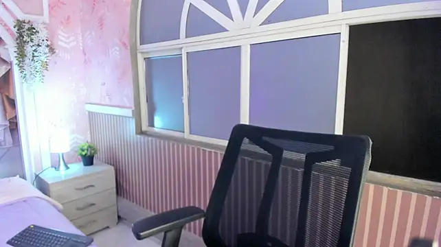 Eve_queen_ - Help this cow to explore pleasure