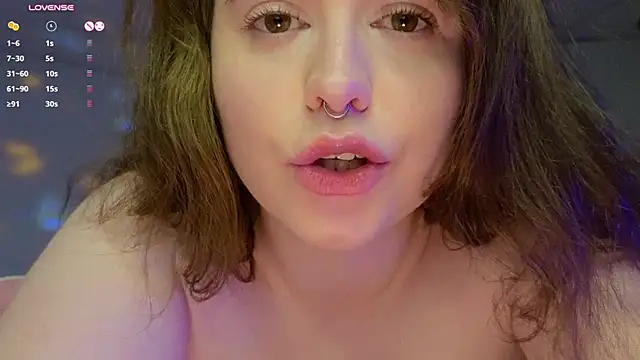 LovingWhisperr - flash nipples