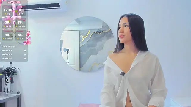 Lily__star - Show your breasts to your monitor
