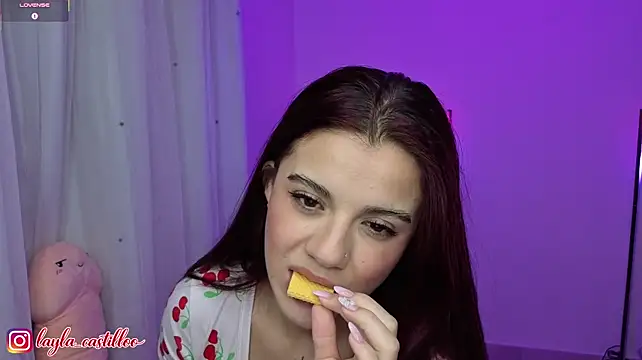Layla_castilloo - 💫Topless + Twerk no panty