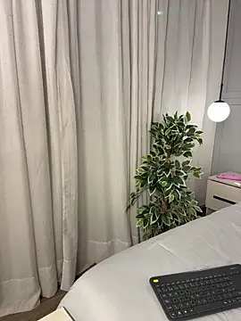 Miiaa_Rosee - 20's birthday twek naked