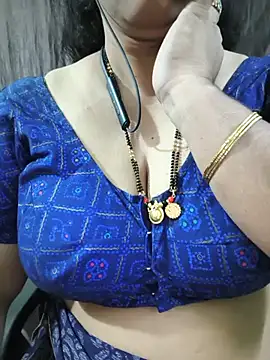 Bhuvana_555 - Boobs on honey