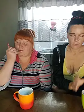 Buns2026 - Naked 2 Girls