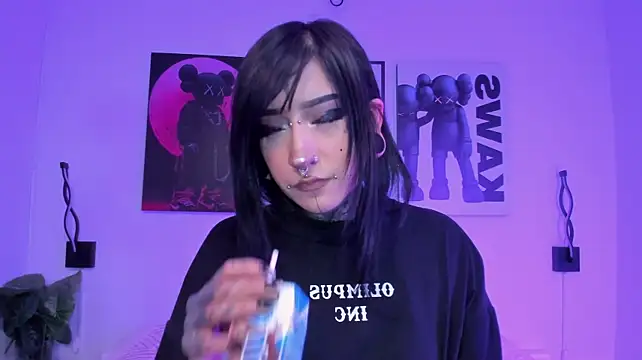 Kat_VonDe - fingers in my pussy x 4 min harder 😈