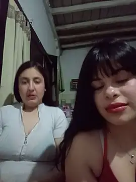Aldii_Molina - Mostrar teta