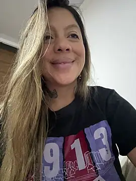 Bruja_lu - Hot Striptease