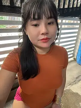 Fishinggirl2k - It made me leak water in public.
