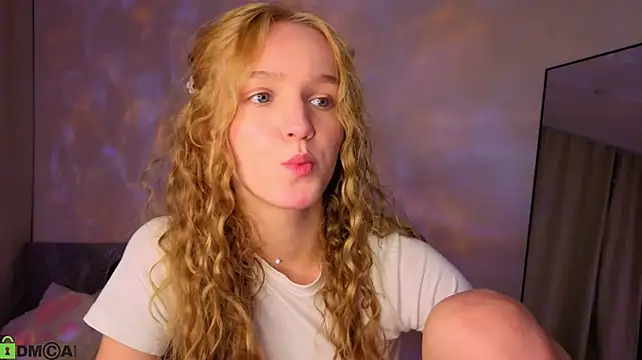 Sue_dream - suck your finger