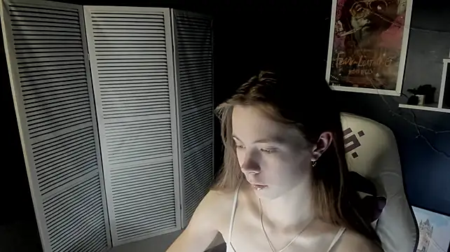 Eda_Vixen - wet your top