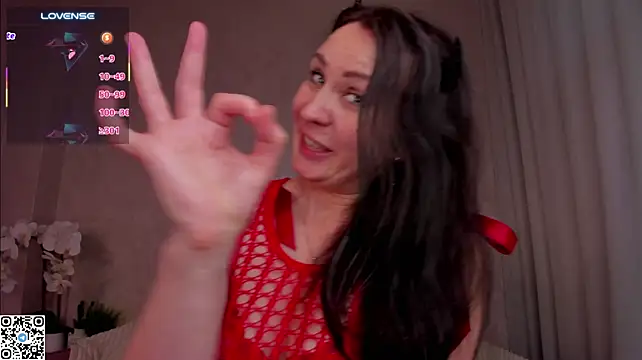 Lea_shadom - riding the devil's dick