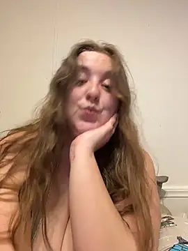 Caligirl9895 - Bend over naked and spread-make it clap