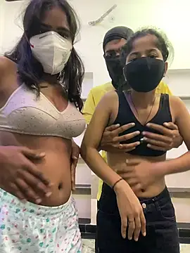 Hot_janvi_