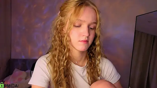 Sue_dream - suck your finger