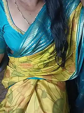 Hot-Mahitha