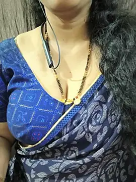 Bhuvana_555 - Boobs on honey