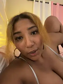Samyabre - Riding dildo naked