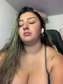 Melannyy_ - Naked