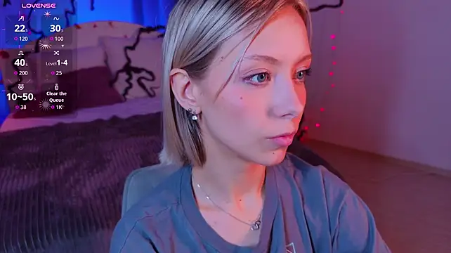 Bowbb - ahegao with suck finger